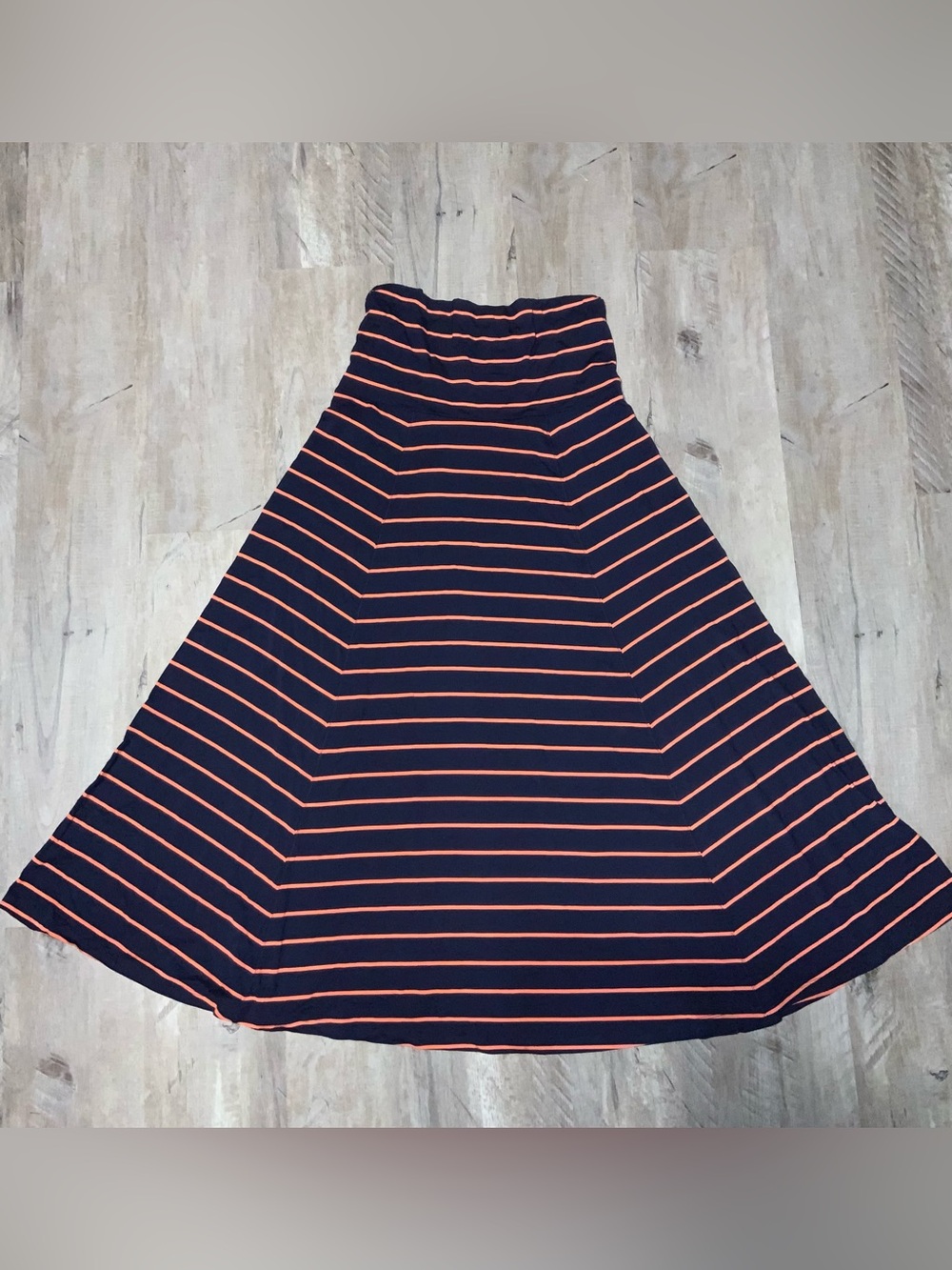 (Bin 20) Gap, Navy and Coral Striped A-Line Skirt, Size L